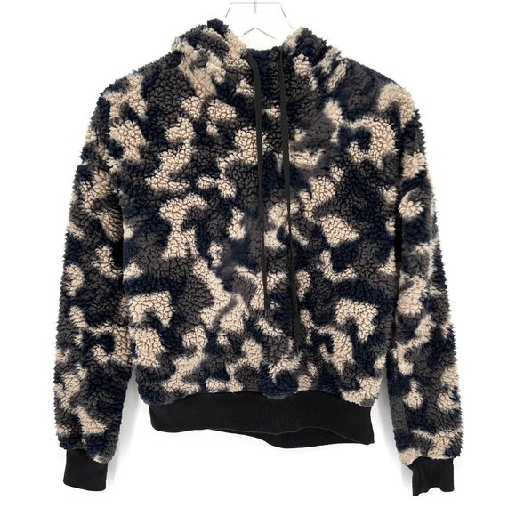 Z by Zella Urban Camo Print Faux Shearling Fleece Pullover Teddy Hoodie Size XS - Picture 2 of 13